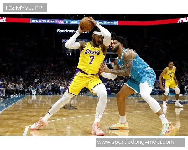 哈克斯全场狂砍28分4板4助罚球完美8中8助球队逆转胜利 哈克斯全场狂砍28分4板4助罚球完美8中8助球队逆转胜利