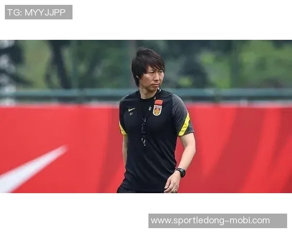 国足2026新版球衣曝光主场红客场黄预计三月正式发布 国足2026新版球衣曝光主场红客场黄预计三月正式发布